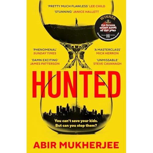 Offerta a tempo: Hunted: Discover the new pulse-pounding, twist-packed thriller - 65% da 21.25 € a 7.50 €