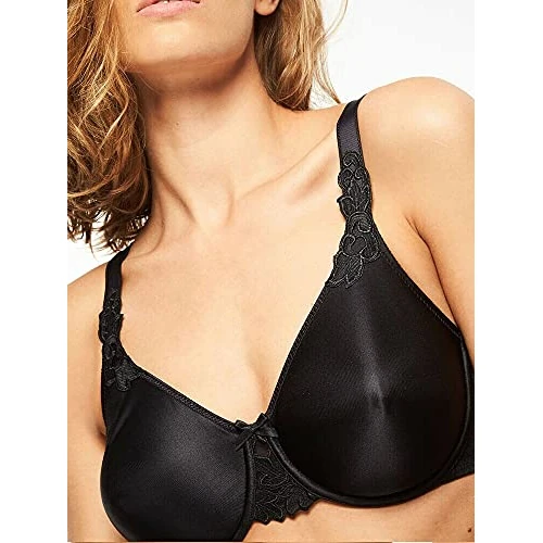 Zeitlich begrenztes Angebot: Chantelle Damen Hedona Bedeckender Gemoldeter BH, Schwarz, 80E von 78.00 € auf 47.92 € (39% Rabatt)
