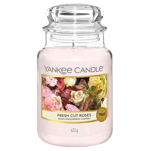 Begrenztes Angebot: Yankee Candle Duftkerze im Glas (groß) | Fresh Cut Roses | Kerze mit langer Brenndauer bis zu 150 Stunden | Perfekte Geschenke für Frauen von 34.88 EUR auf 30.69 EUR (Rabatt 12%)