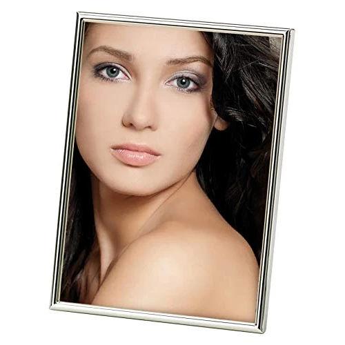 Offerta a tempo: walther design Cornice Argento 15 x 20 cm Chloe Portrait Frame WD520S - 40% da 19.99 € a 11.99 €