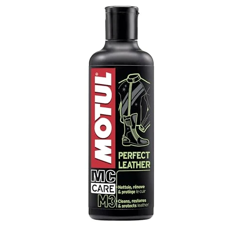 Offerta a tempo: Motul - Crema Detergente per Pelle e Attrezzatura per Motociclisti - Adatta a Tutti i Tipi di Pelle - Nutre, Ravviva, Protegge e Impermeabilizza - MC Care Perfect Leather M3-250 ml - 48% da 12.95 € a 6.68 €