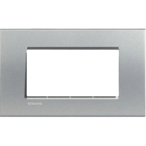 Limitiertes Angebot: LL - PLACCA QUADRA 4P TECH von 14.01 EUR auf 14.01 EUR (Spare 0%)