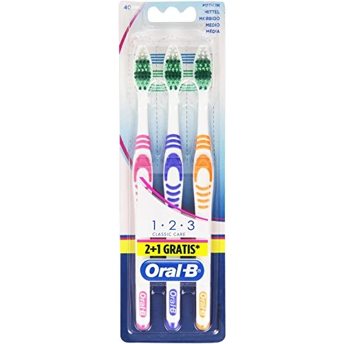 Oferta limitada: Oral-B - Cepillo de dientes manual - Medio (3 unidades), Multicolor de 7.99 EUR a 7.99 EUR (ahorro 0%)