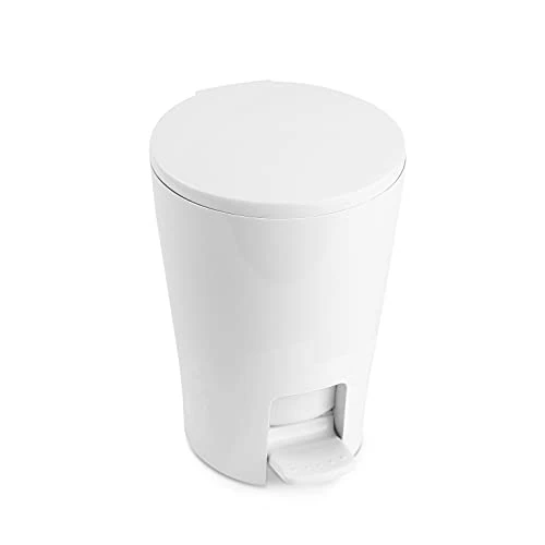 Limited-time offer: TATAY Bathroom Bin with Pedal Diabolo 5L | Inner Bucket with Handle | Practical and Easy-to-Clean Design | Made from Highly Resistant Materials | 19 x 21 x 28.2 cm – White from 11.49 £ to 11.49 £ (save 0.00%)