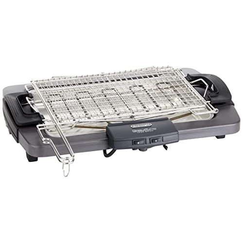 Offerta a tempo: De'Longhi BQ80 Barbecue Grill Elettrico con Griglia e Bistecchiera, Doppia Griglia, Doppia rotazione, impugnatura termoisolante, interruttore di sicurezza, vassoio antigoccia, facile da pulire,Grigio - 16% da 106.56 € a 89.95 €