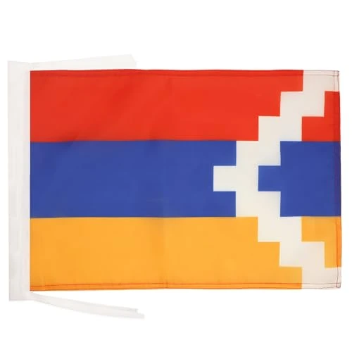 Offerta a tempo: BANDIERA REPUBBLICA DEL NAGORNO KARABAKH 45x30cm - BANDIERINA KARABAH - AZERBAIGIAN 30 x 45 cm cordicelle - AZ FLAG - 34% da 8.95 € a 5.95 €