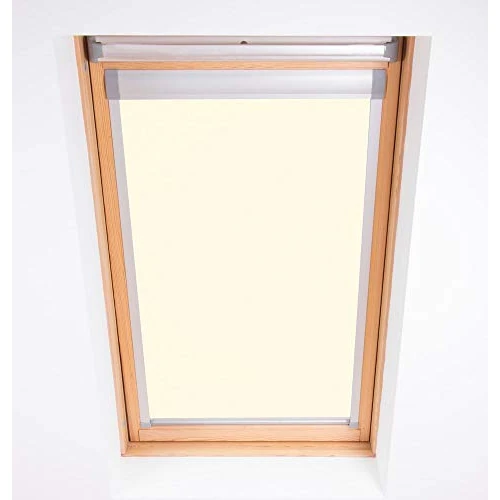 Offerta a tempo: Bloc Skylight Blind 6(78/118) - Tenda a rullo oscurante per lucernari Fakro, colore: crema, pvc, 130x15x7 cm - 0.00% da 76.25 € a 76.25 €