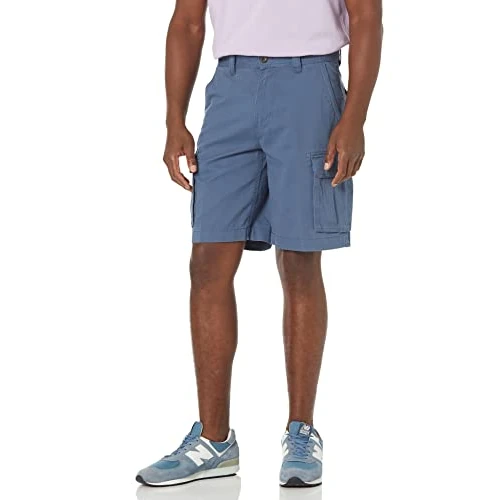 Zeitlich begrenztes Angebot: Amazon Essentials Herren Classic Fit 25cm Cargo-Shorts mit Taschen, Tiefblau, 38W von 26.30 € auf 22.30 € (15% Rabatt)