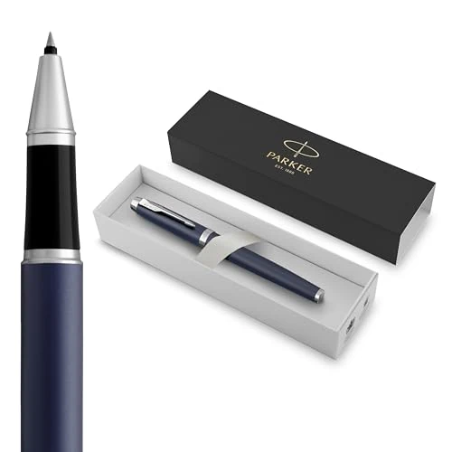 Offerta a tempo: Parker IM Penna Roller | Punta Fine e Ricarica di Inchiostro Nero | Matte Blue Chrome Trim - 42% da 41.43 € a 24.09 €