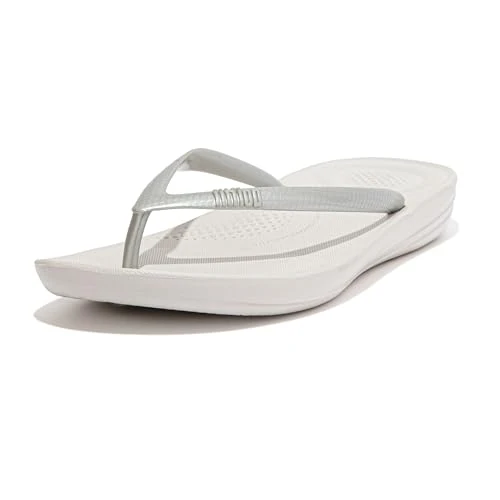 Offerta a tempo: FITFLOP - IQUSHION TM Ergonomic Flipflop - Silver - Women - 6 - 15% da 32.00 € a 27.20 €