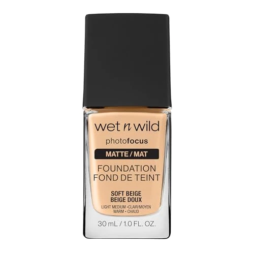 Wet n Wild, Photo Focus Foundation Matte, Hoog Dekkende Foundation met Licht Aanpassend Complex voor een Wit Geglazuurd Effect en een Camera-klare Make-up, Matte Afwerking, Vegan, Soft Beige