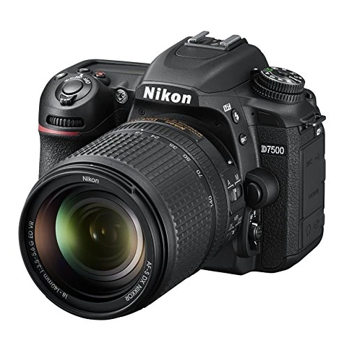 Offerta a tempo: Nikon D7500 Fotocamera Reflex Digitale con Obiettivo AF-S DX NIKKOR 18-140mm f/3.5-5.6G ED VR, 20,9 Megapixel, Wi-Fi, Bluetooth, SD 32GB 800x Premium Lexar, Nero [Nital card: 4 Anni di Garanzia] - 32% da 1469.00 € a 999.00 €