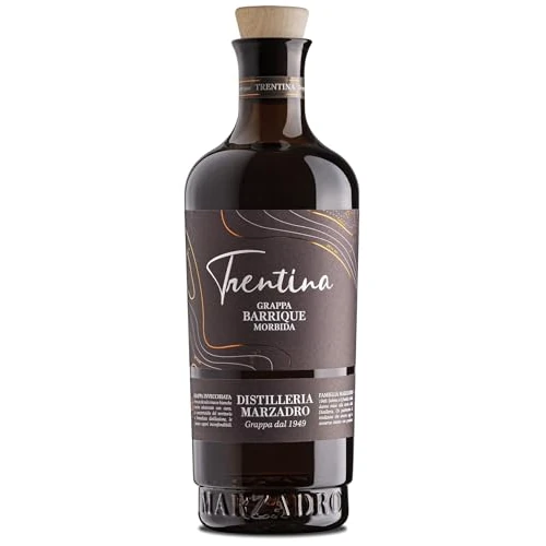 Offerta a tempo: Marzadro, Grappa Invecchiata Morbida La Trentina Barrique - bottiglia in vetro da 700ml - 26% da 32.33 € a 24.00 €