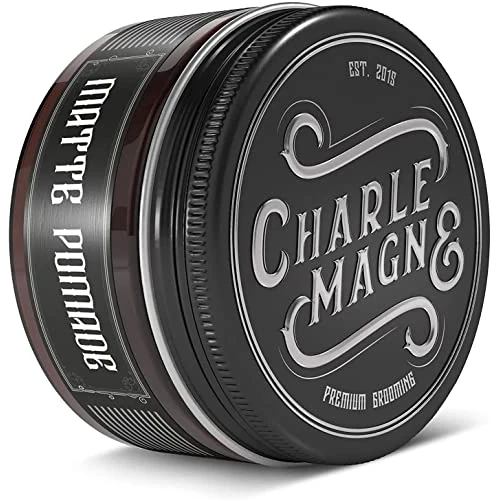 Offre limitee: Charlemagne Pommade capillaire mate pour hommes - 100 ml, parfum cuir - Crème coiffante à base d'eau pour hommes - Fabriquée en Allemagne (100 ml (Pack of 1), Strong Hold) de 19.99 EUR a 16.99 EUR (economie 15%)