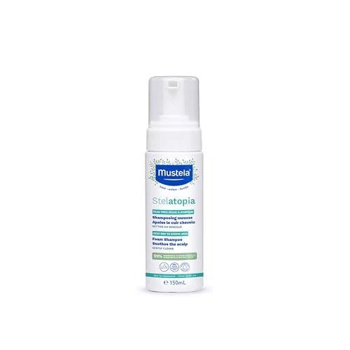 Mustela Shampooing Mousse Stelatopia pour cuir chevelu à sécheresse extrême ou dermatite atopique, cheveux, bébés, enfants, toute la famille - atténue les rougeurs et les démangeaisons (150ml)