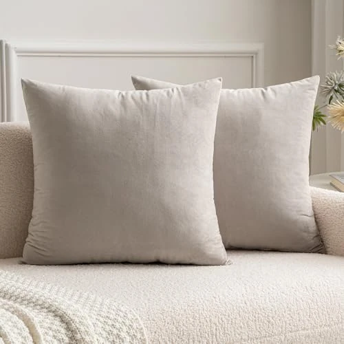Limited-time offer: MIULEE Velvet Cushion Covers 40 x 40 Heart Wood Soft Sofa Cushions 2 Pieces from 14.99 £ to 14.99 £ (save 0.00%)