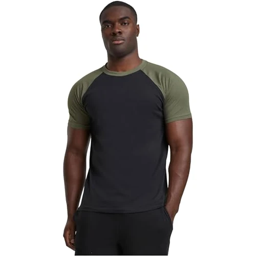 Offerta a tempo: Urban Classics Raglan Contrast Tee, Maglietta Uomo, Nero/Verde (Oliva), 5XL - 25% da 14.90 € a 11.24 €