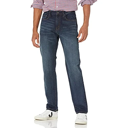 Offre limitée : Amazon Essentials Jean Extensible à Coupe Athlétique - couleurs abandonnées Homme, Délavé Foncé, 31W / 28L de 17.97 € à 17.97 € (0.00% de remise)