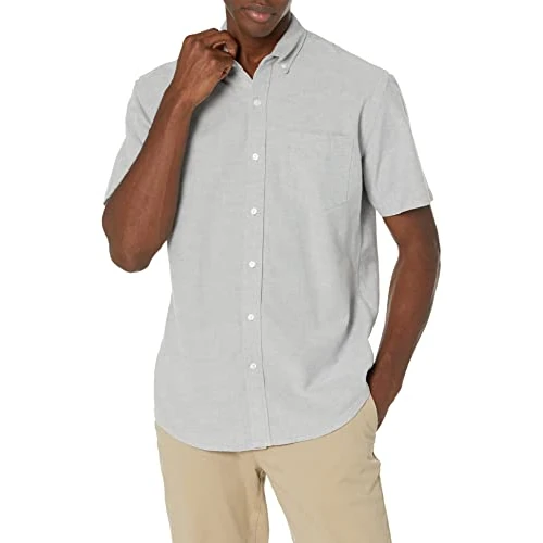 Offerta a tempo: Amazon Essentials Camicia Oxford a Maniche Corte in 100% Cotone Vestibilità Regolare Uomo, Grigio, XL - 0.00% da 15.99 € a 15.99 €