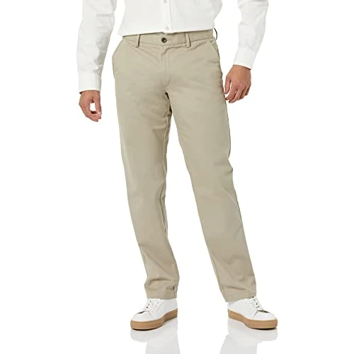Offerta a tempo: Amazon Essentials Chino Senza Pinces Anti-Grinze con Taglio Dritto Uomo, Cachi Beige, 35W / 29L - 0.00% da 23.76 € a 23.76 €