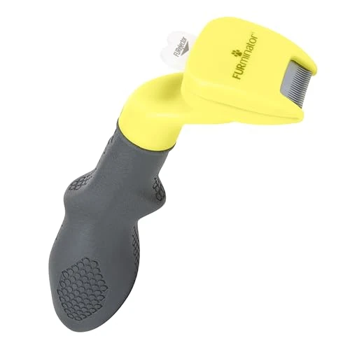 Limited-time offer: FURminator Undercoat deShedding Tool for Extra Small Short Hair Dogs Under 4.5 kg from 21.35 £ to 21.35 £ (save 0.00%)