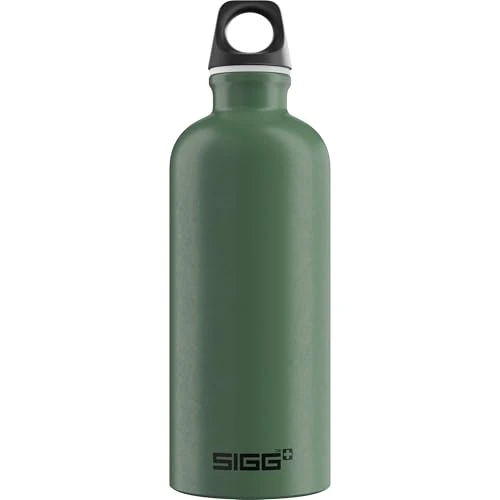 Offre limitee: Sigg - Gourde Aluminium - Traveller Leaf Green - Certifiée Neutre En CO2 - Convient Aux Boissons Gazeuses - Étanche & Légère - Sans BPA - Pour Sport, Camping, Randonnée - Vert - 0,6L de 19.95 EUR a 10.99 EUR (economie 45%)