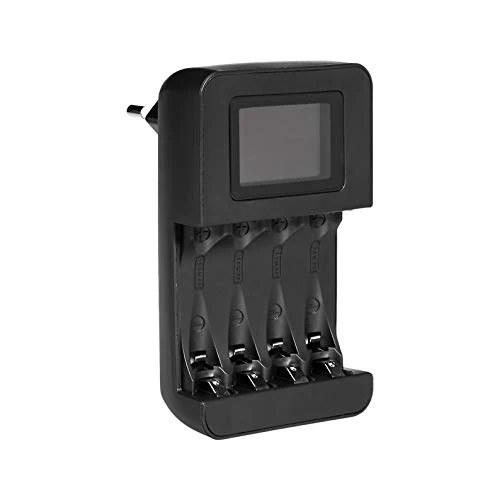 Offerta a tempo: Amazon Basics Caricabatteria digitale intelligente, per 4 batterie AA, AAA, Nero - 4% da 26.91 € a 25.94 €