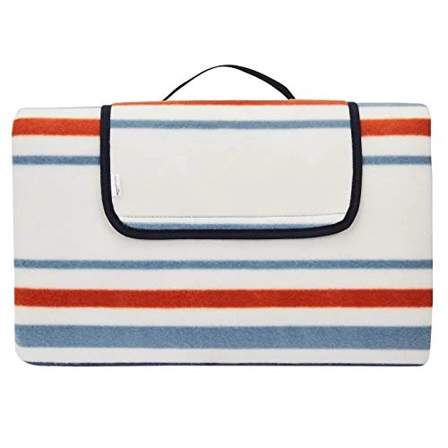 Limited-time offer: Amazon Basics Picnic Blanket with waterproof backing, 200 x 200 cm, Stripes Design Marine from 12.59 £ to 12.59 £ (save 0.00%)
