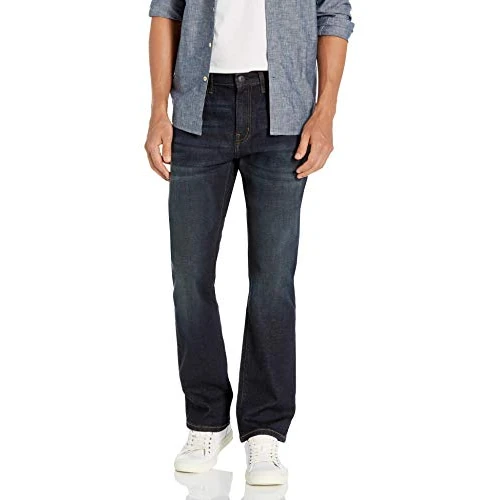 Limited offer: Amazon Essentials Men's Slim-Fit Bootcut Jeans - Discontinued Colours from 18.83 EUR to 18.83 EUR (save 0%)