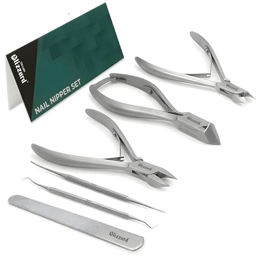 Oferta limitada: Blizzard Set de Podología Profesional 5 Piezas - Kit Pedicura para Uñas Gruesas y Encarnadas - Herramientas de Acero Inoxidable con Cortaúñas Alicates Cortacutículas Lima Elevador Podología Completo de 64.95 € a 59.95 € (ahorro 8%)