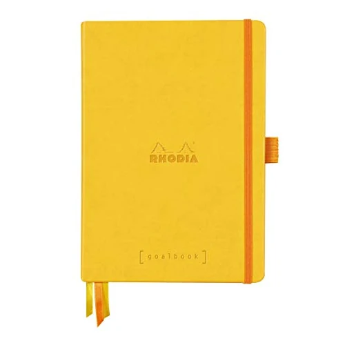 Offerta a tempo: RHODIA 118585C - Taccuino rigido Goalbook giallo Narciso - A5 14,8X21cm - Puntinato DOT - 240 pag. - Carta Clairefontaine Bianca 90g/m² - 3 nastri, chiusura con elastico - Simil Cuoio - 59% da 38.41 € a 15.80 €