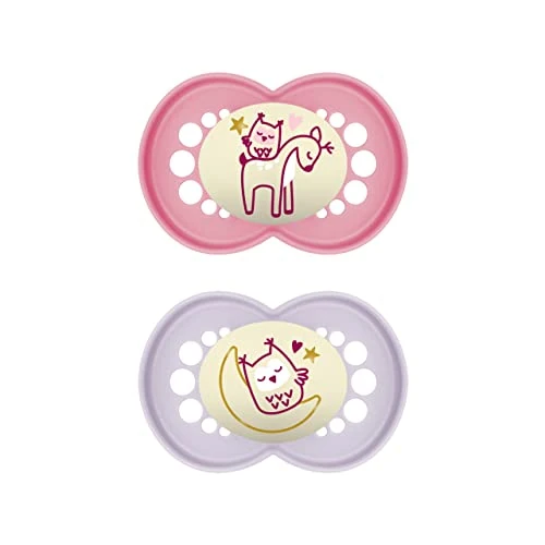 MAM Ciuccio originale Night in set da 2 pezzi, brillante e adatto ai denti, realizzato con materiali sostenibili e rinnovabili, con scatola per ciuccio, 16 mesi, capriolo/gufo