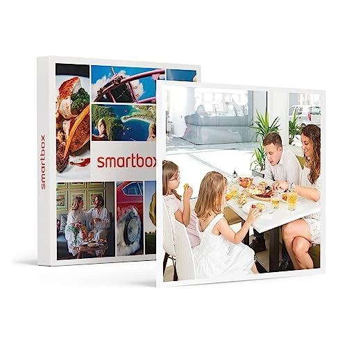 smartbox - Gift Box for the Family - One Night with Family Dinner - Original Gift Ideas - 1 Night with Breakfast and Dinner for 2 Adults and 2 Children
