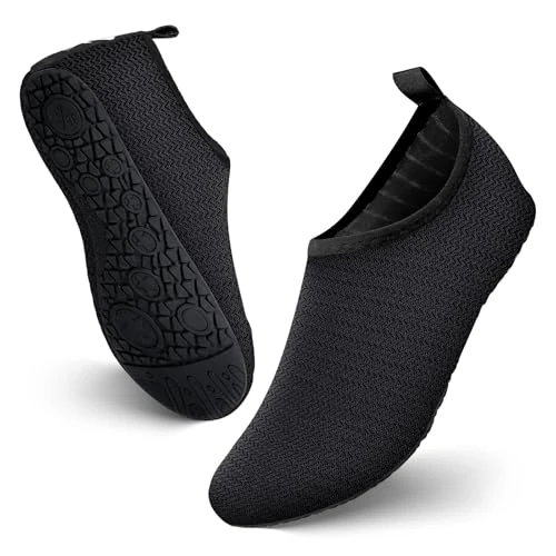 Offre limitée : JOTO Chaussure d'eau Water Shoes Aquatiques Homme Femme, Chaussures de Plage de Mer de Piscine Sandales Plastiques, Anti Sable Antidérapant Sèche Vite dans l’Eau, sur la Plage ou Yoga-Noir-27.8CM de 13.99 € à 13.99 € (0.00% de remise)