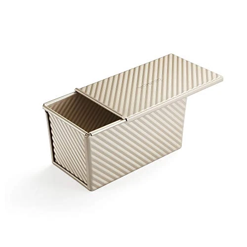Offerta a tempo: Monfish Stampo Per Pane in Cassetta con Coperchio Stampo Per Pane Toast ondulato Stampo per Pagnotta con Chiusura Alluminio Alu Antiaderente Oro 450g di Pasta - 0.00% da 24.99 € a 24.99 €