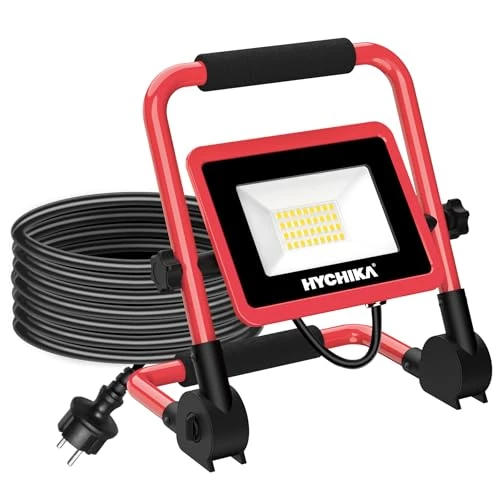 Offre limitee: HYCHIKA 30W Projecteur de Chantier LED Portable, 3500LM, 6500K Blanc, IP65 Imperméable, Rotation à 360°, Super Brillante, Câble de 2 m avec Prise de 23.99 EUR a 20.39 EUR (economie 15%)