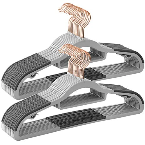 Offerta a tempo: SONGMICS Grucce 30 Pezzi, Grucce Appendiabiti in Plastica, Antiscivolo, Salvaspazio, Spesso 0,5 cm, Largo 42 cm, Gancio Girevole a 360° Color Oro Rosa, Grigio Chiaro e Grigio Scuro CRP020G01 - 9% da 17.99 € a 16.37 €