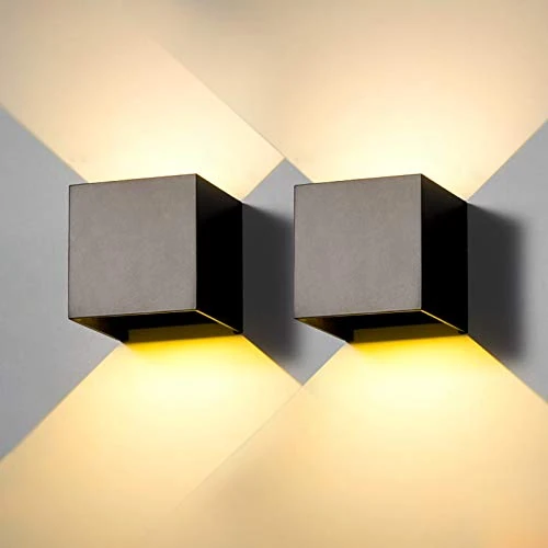 Offre limitee: 2 Pack Applique murale exterieur interieur LED Lampe murale extérieures moderne Noir 12W Blanc Chaud 3000K IP65 Étanche carrée en aluminium Réglage de l'angle d'éclairage Design facile à installer de 48.99 EUR a 46.54 EUR (economie 5%)