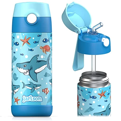 Zeitlich begrenztes Angebot: Jarlson® Trinkflasche Kinder Edelstahl Charli [MIT STROHHALM] - Thermosflasche Auslaufsicher - Thermoskanne - Water Bottle Kids - Thermo Trink Flasche für Schule & Kindergarten (350ml, Haie) von 23.95 € auf 19.99 € (17% Rabatt