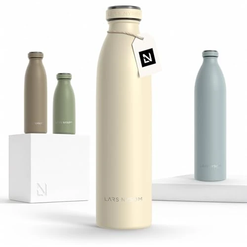 LARS NYSØM Botella de Acero Inoxidable | Botella aislada 0,75l | Cantimplora de 0,75 litros a prueba de fugas para deportes, bicicleta, perro (Almond Beige, 750ml)