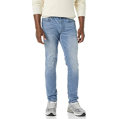 Limited offer: Amazon Essentials Men's Skinny-fit High Stretch Jean - Discontinued Colours from 15.04 EUR to 15.04 EUR (save 0%)