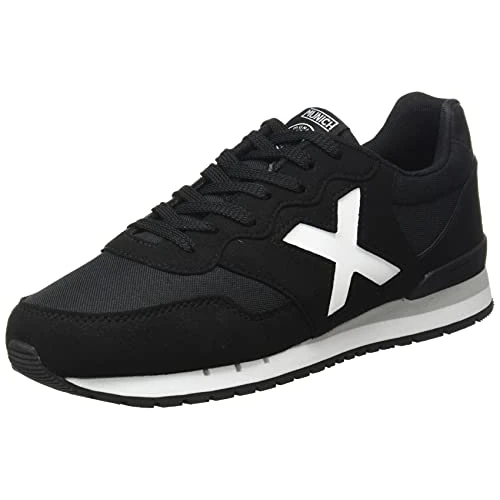 Offerta a tempo: Munich Sneakers Dash Nere - 0% da 60.94 € a 60.94 €