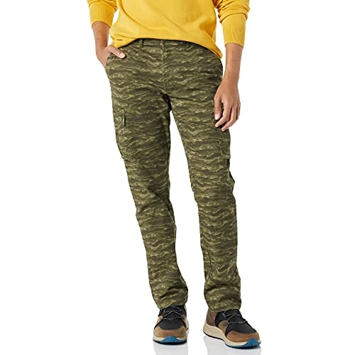 Amazon Essentials Pantaloni cargo elasticizzati dal taglio dritto (disponibili nelle taglie Big & Tall) Uomo, Verde Oliva Motivo Mimetico, 30W / 29L