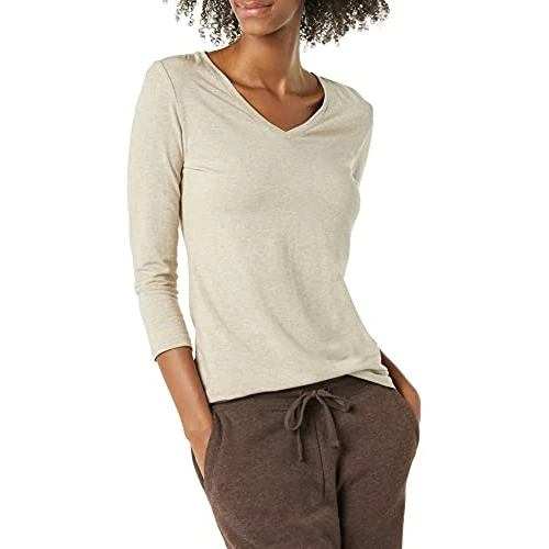 Limited offer: Amazon Essentials Women's Regular-Fit 3/4 Sleeve V-Neck T-Shirt (Available in Plus Size) from 12.35 EUR to 10.50 EUR (save 15%)