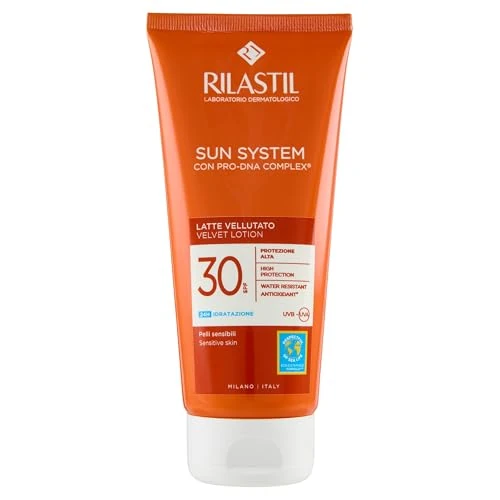 Offerta a tempo: Rilastil Sun System Latte Vellutato, Emulsione Fluida dalla Texture Vellutata per Pelli Sensibili, Resistente all'Acqua, SPF 30, 200ml - 29% da 14.54 € a 10.35 €