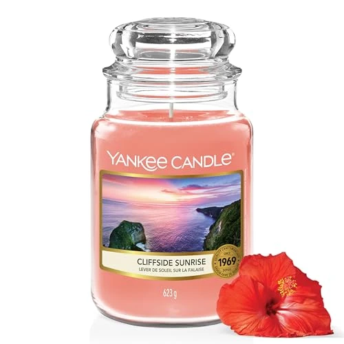 Offre limitee: Yankee Candle Bougie parfumée | Grande bougie en pot Lever de Soleil sur la Falaise | Bougies à combustion longue : jusqu'à 150 heures | Cadeaux parfaits pour les femmes de 34.90 EUR a 25.36 EUR (economie 27%)