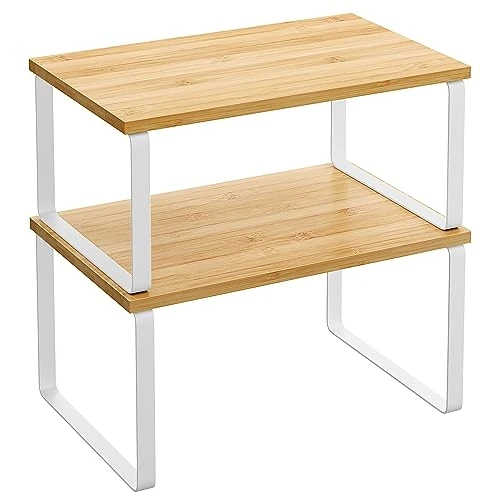 SONGMICS Estante para Especias, Juego de 2, Organizador de Armario, Estante de Almacenamiento de Cocina Extensible, Especiero de Metal y Madera de Ingeniería, Blanco Nube y Beige Natural KCS02NW