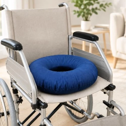 Tijdelijke aanbieding: TAKIMED - Orthopedisch Dekubituskussen, 100% Made in Italy, anti-decubituskussen voor rolstoel, stoel, kinderwagen, van holle vezel, overtrek 100% katoen (42 x 42 x 10 cm, blauw) van 38.99 € naar 38.99 € (0.00% korting)