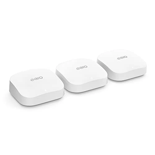 Offre limitee: Routeur Wi-Fi maillé Amazon eero Pro 6E | Ethernet 2,5 Gb/s | Couvre jusqu'à 560 m² | Possibilité de connecter plus de 100 appareils | Idéal pour streaming, travail et gaming | Lot de 3 | Modèle 2022 de 629.99 EUR a 409.99 EUR (economie 35%)