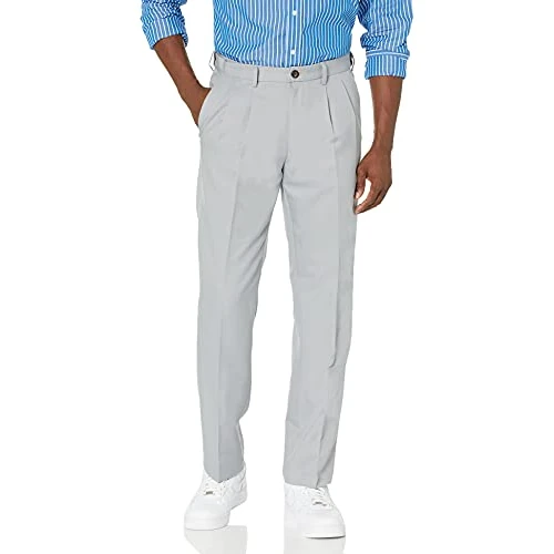 Offre limitée : Amazon Essentials Pantalon Habillé à Pinces à Taille Ajustable Coupe Classique Homme, Gris Clair, 31W / 28L de 15.25 € à 15.25 € (0.00% de remise)